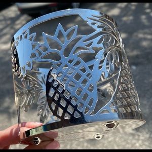 Bath and Body Works 3 Wick Candle Holder *Summer*